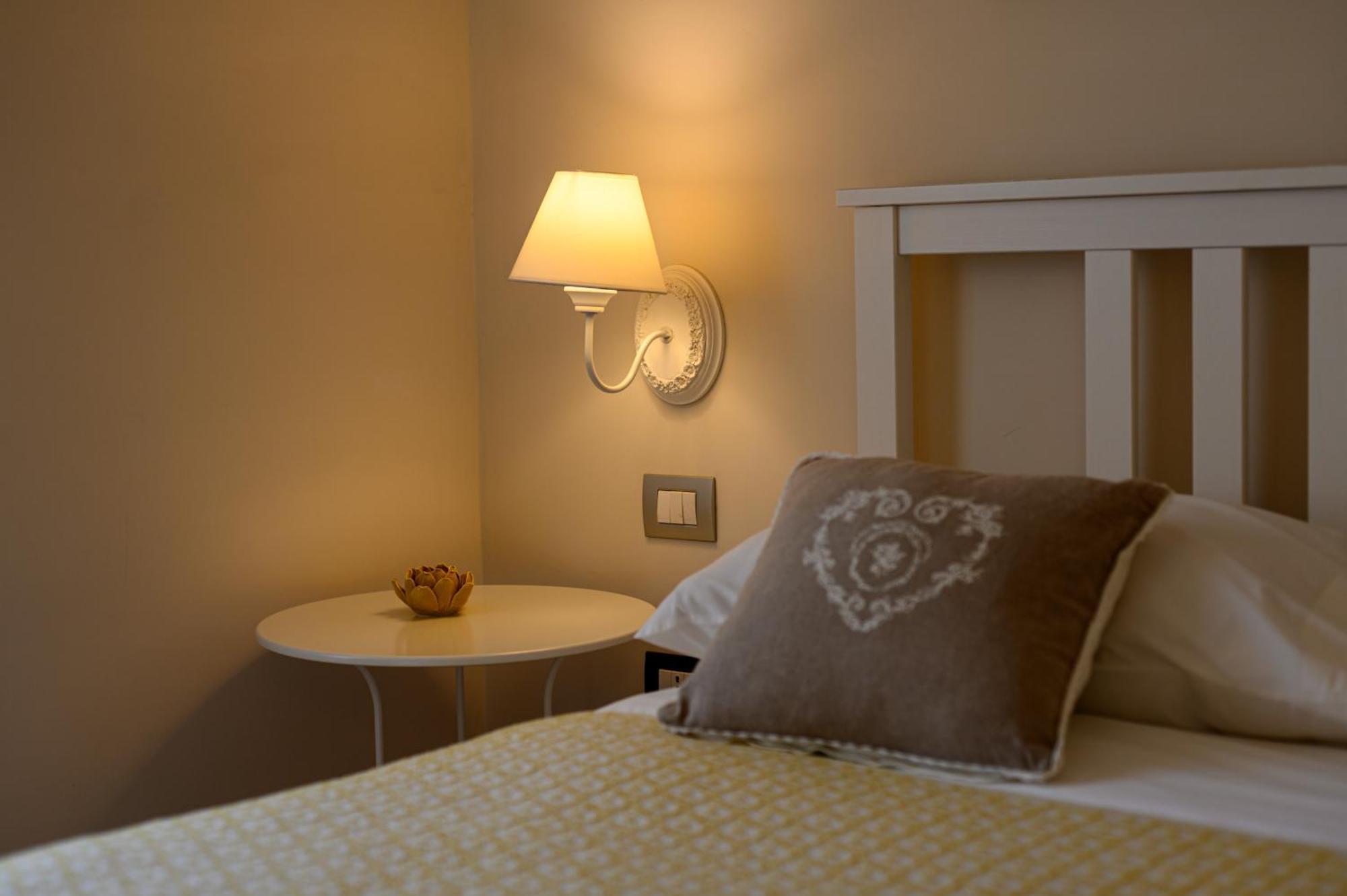 Palazzo Gargano Hotel Prignano Cilento Buitenkant foto