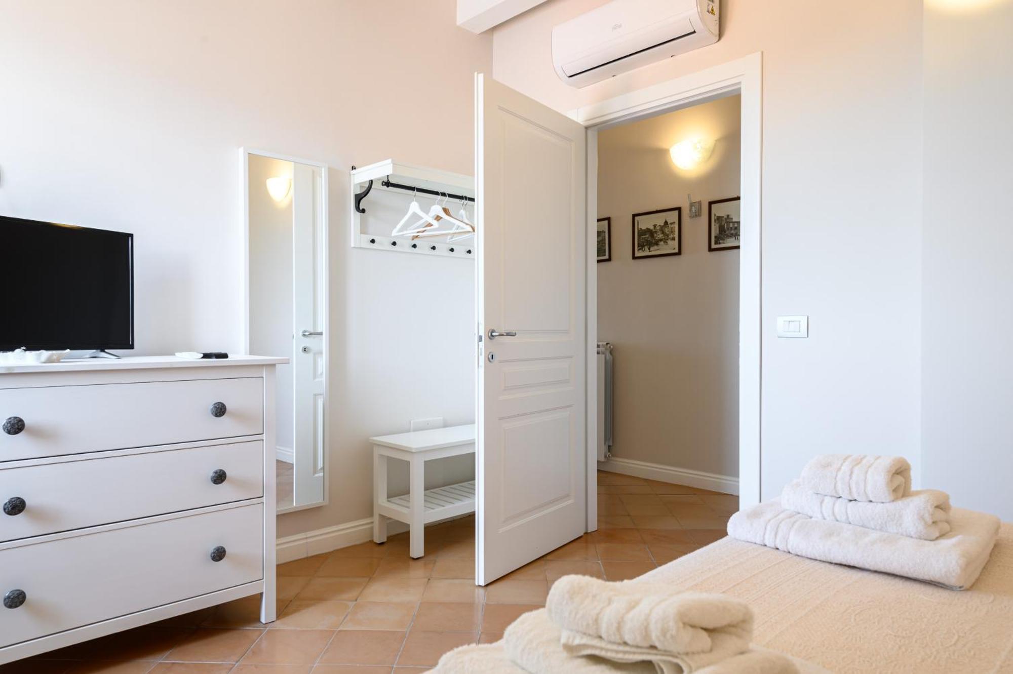 Palazzo Gargano Hotel Prignano Cilento Buitenkant foto